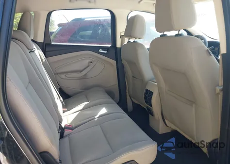 2017 Ford Escape Se z USA, uszkodzony, nr VIN 1FMCU9GD4HUD47619